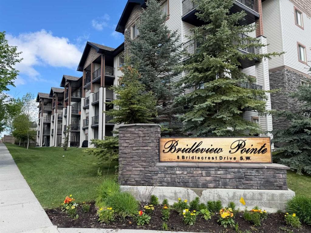 2-bed Apartment for sale at 2139, 8 Bridlecrest Drive SW, Calgary