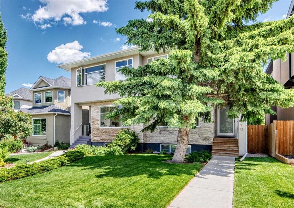 4-bed Semi-detached for sale at 2010 32 Street SW, Calgary