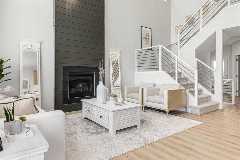 3-bed Detached for sale at 26 Rodelle Common NW, Calgary