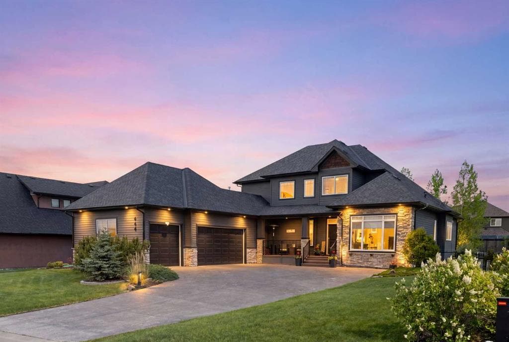 4-bed Detached for sale at 444 Montclair Place, Rural Rocky View County