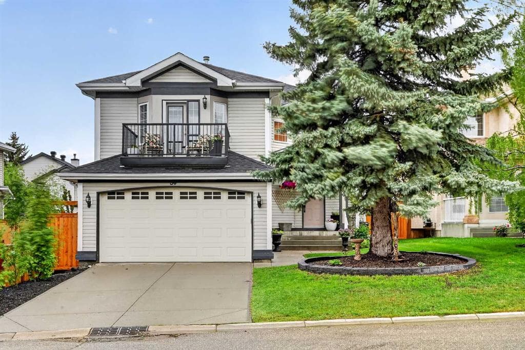 3-bed Detached for sale at 30 Douglasdale Point SE, Calgary