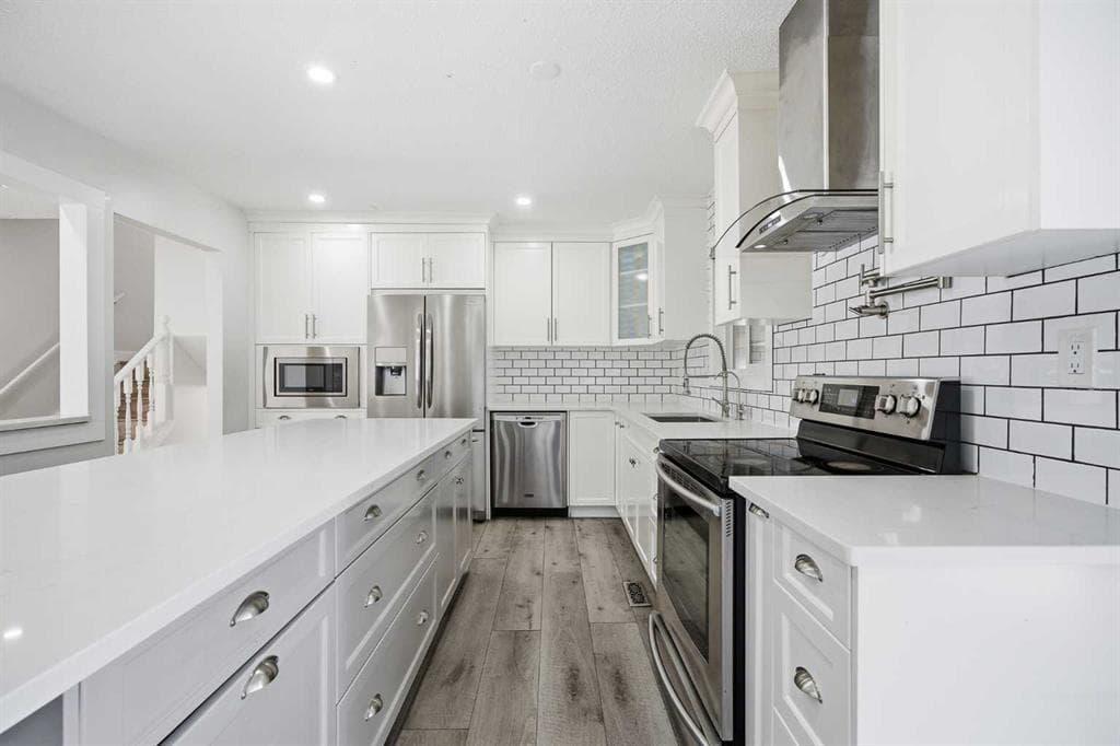 6-bed Detached for sale at 187 Templeton Circle NE, Calgary
