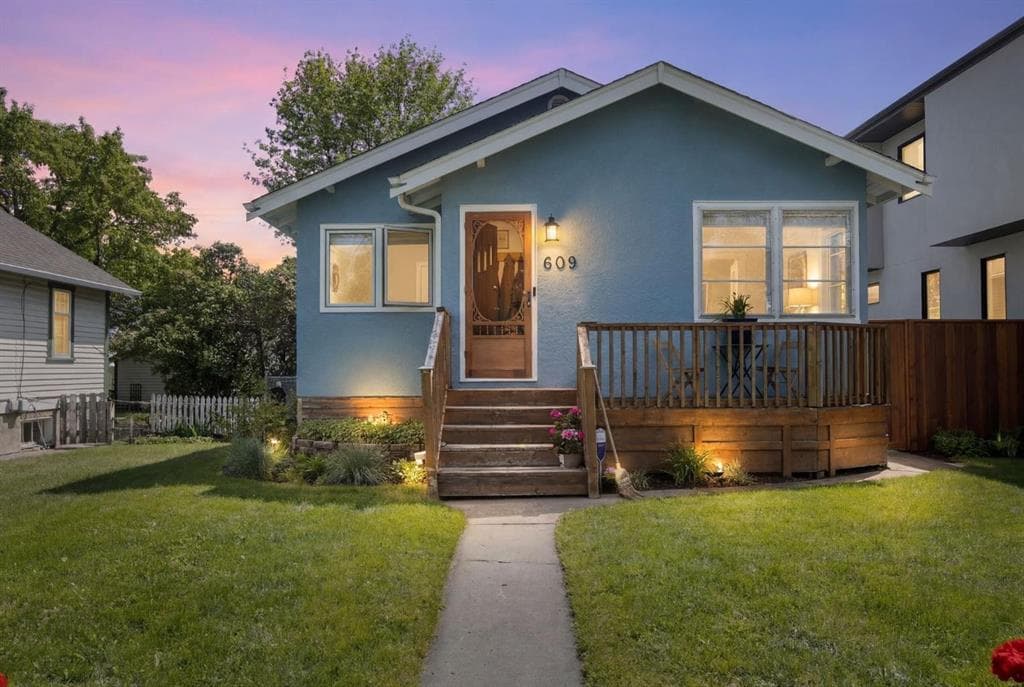 3-bed Detached for sale at 609 9 Avenue NE, Calgary