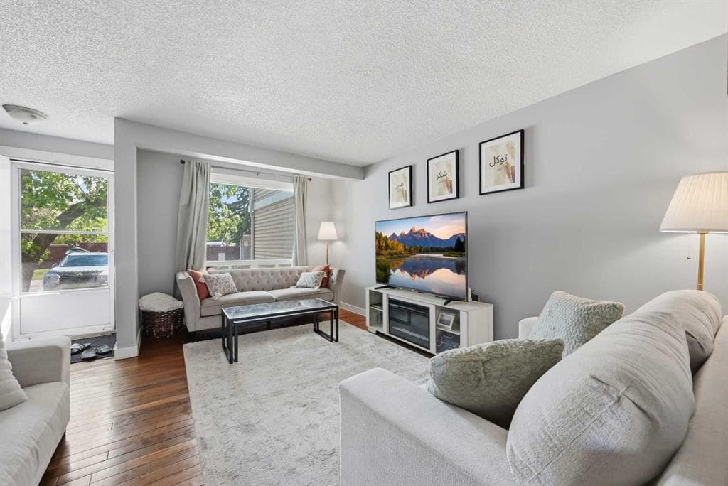 3-bed Townhouse for sale at 11, 1155 Falconridge Drive NE, Calgary