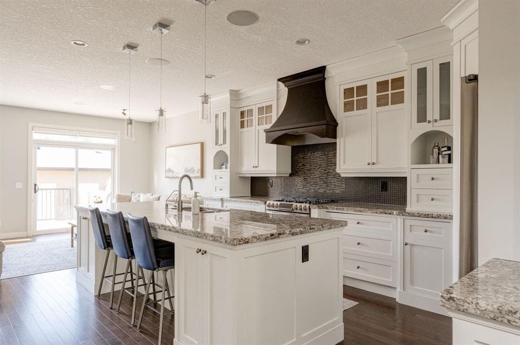4-bed Semi-detached for sale at 3529 3 Avenue SW, Calgary
