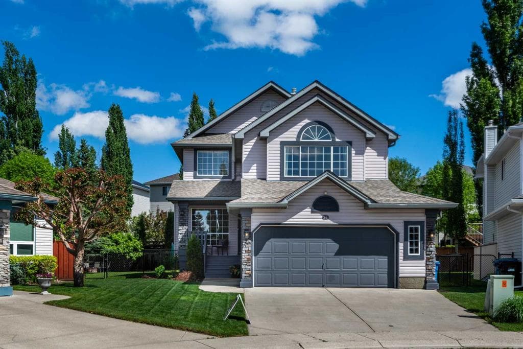 4-bed Detached for sale at 74 Douglasview Circle SE, Calgary