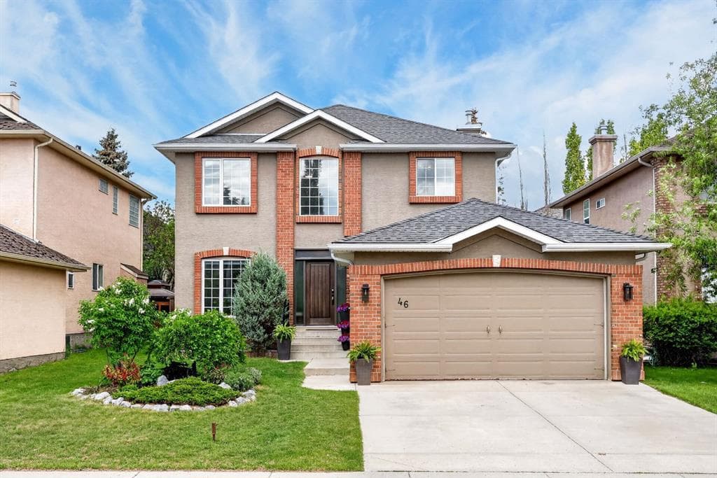 4-bed Detached for sale at 46 Simcrest Manor SW, Calgary