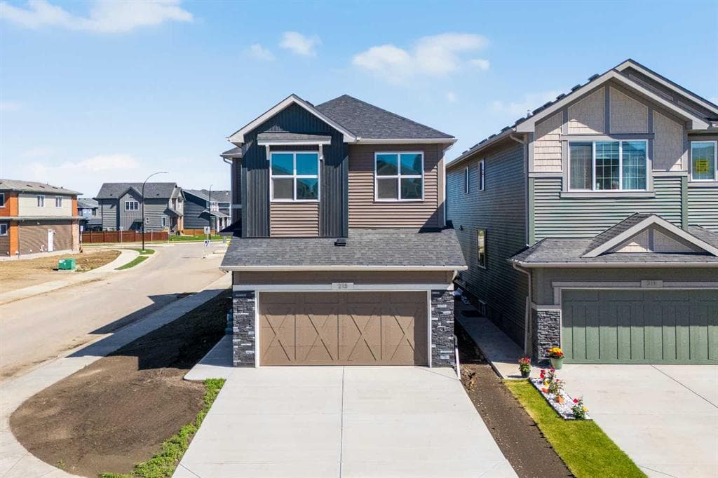 4-bed Detached for sale at 215 Sora Terrace SE, Calgary