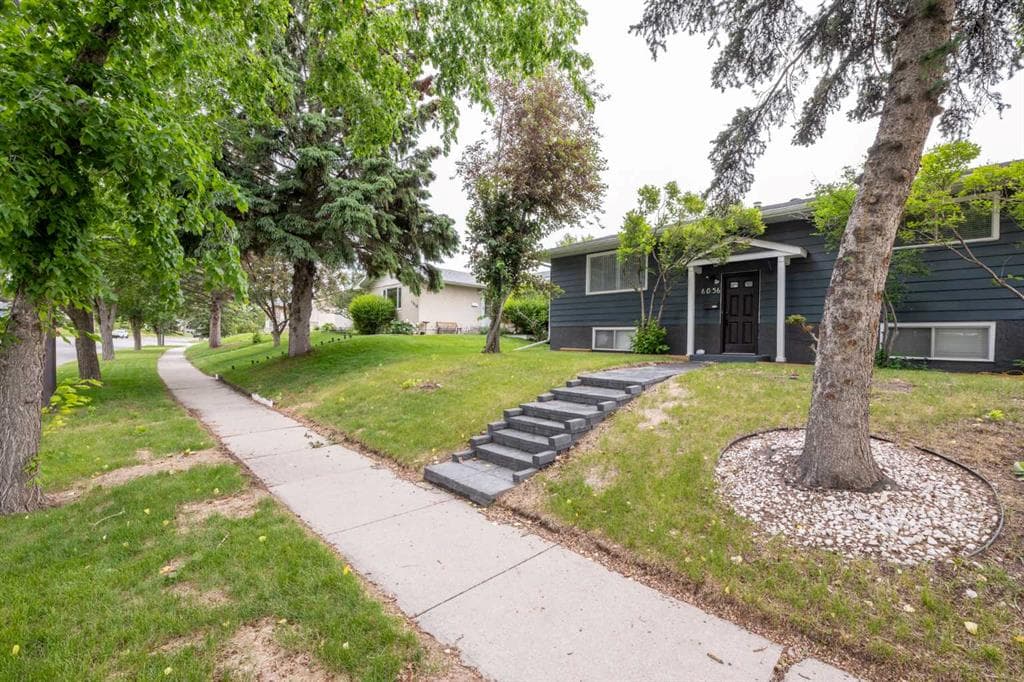 4-bed Detached for sale at 6036 4 Street NE, Calgary