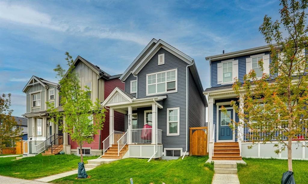 3-bed Detached for sale at 195 Savoy Landing SE, Calgary