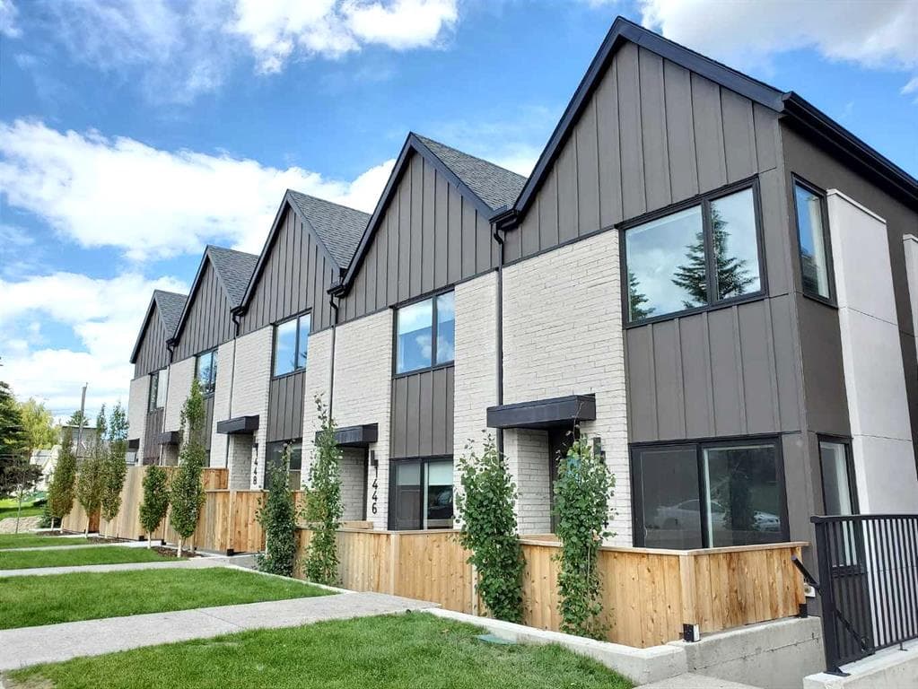 0-bed Townhouse for sale at 1426 23 Avenue NW, Calgary