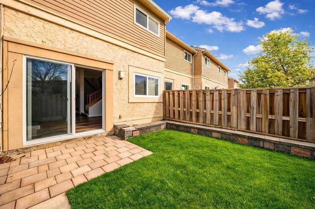 4-bed Townhouse for sale at 41, 5520 1 Avenue, Calgary