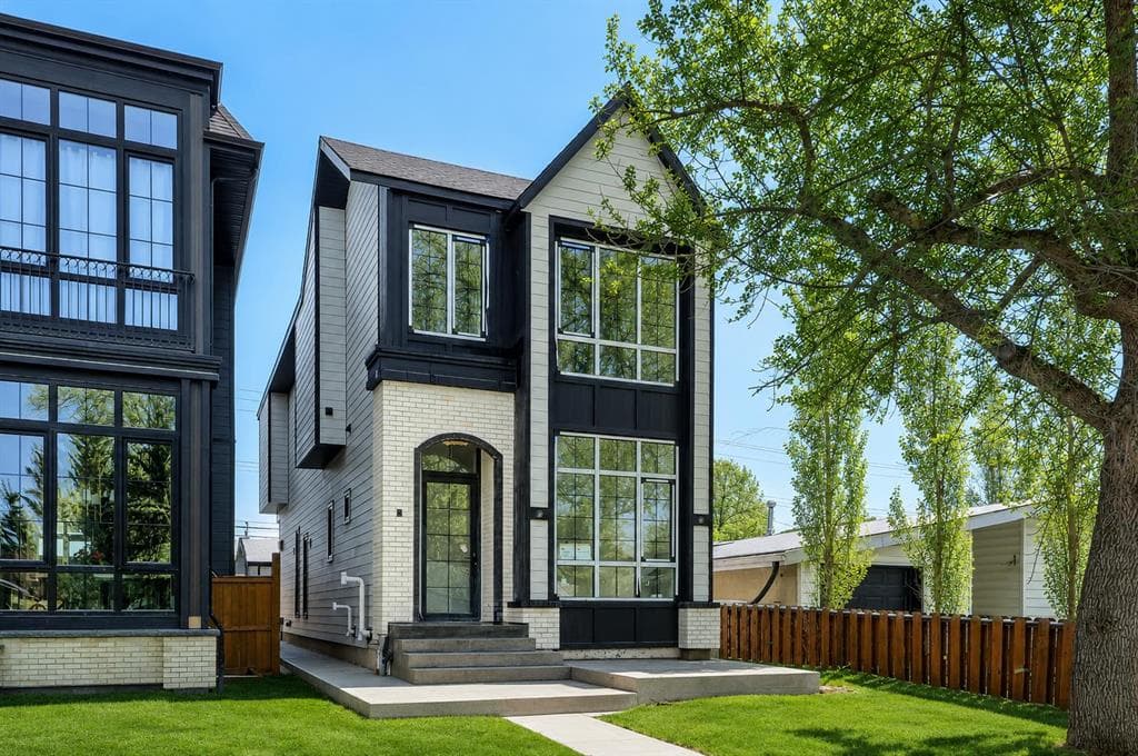 5-bed Detached for sale at 2320 54 Avenue SW, Calgary