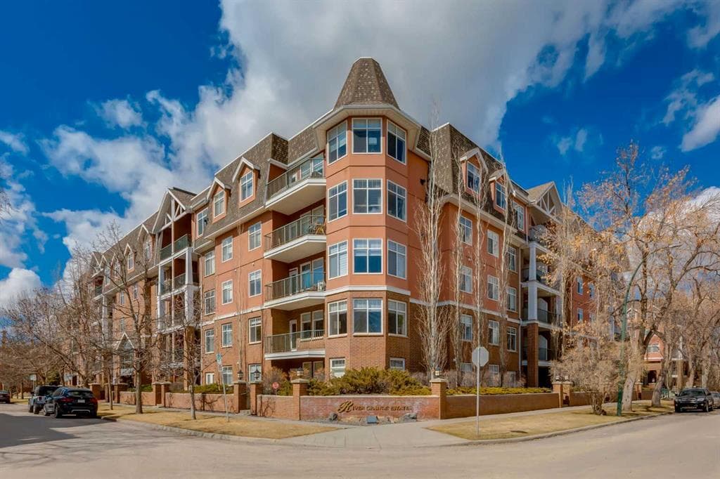 2-bed Apartment for sale at 302, 59 22 Avenue SW, Calgary