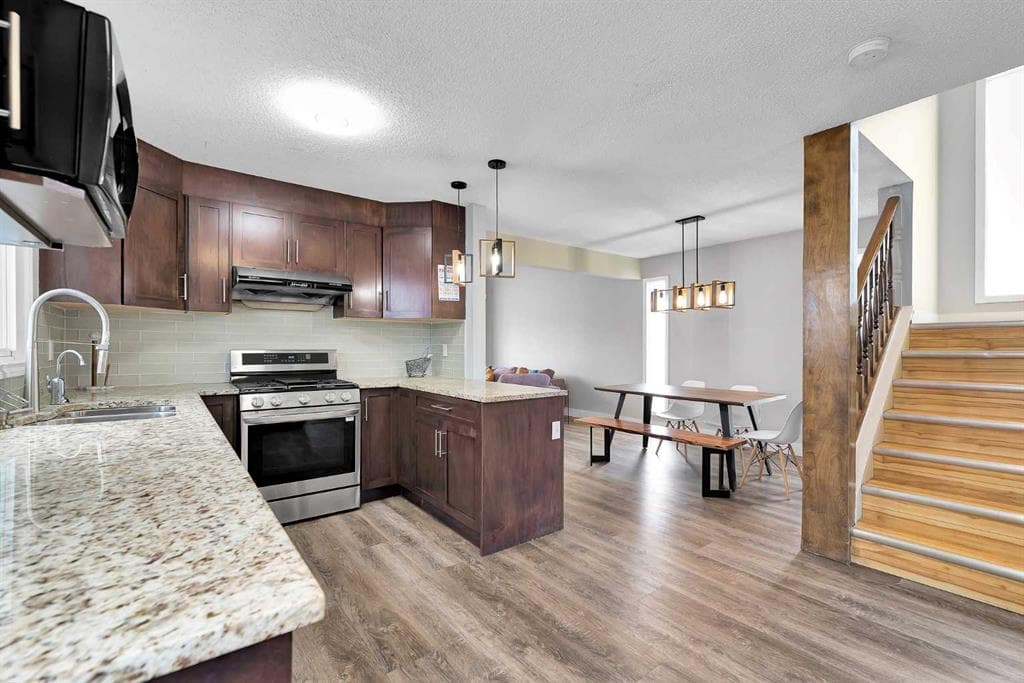 4-bed Detached for sale at 44 Strathclair Rise SW, Calgary