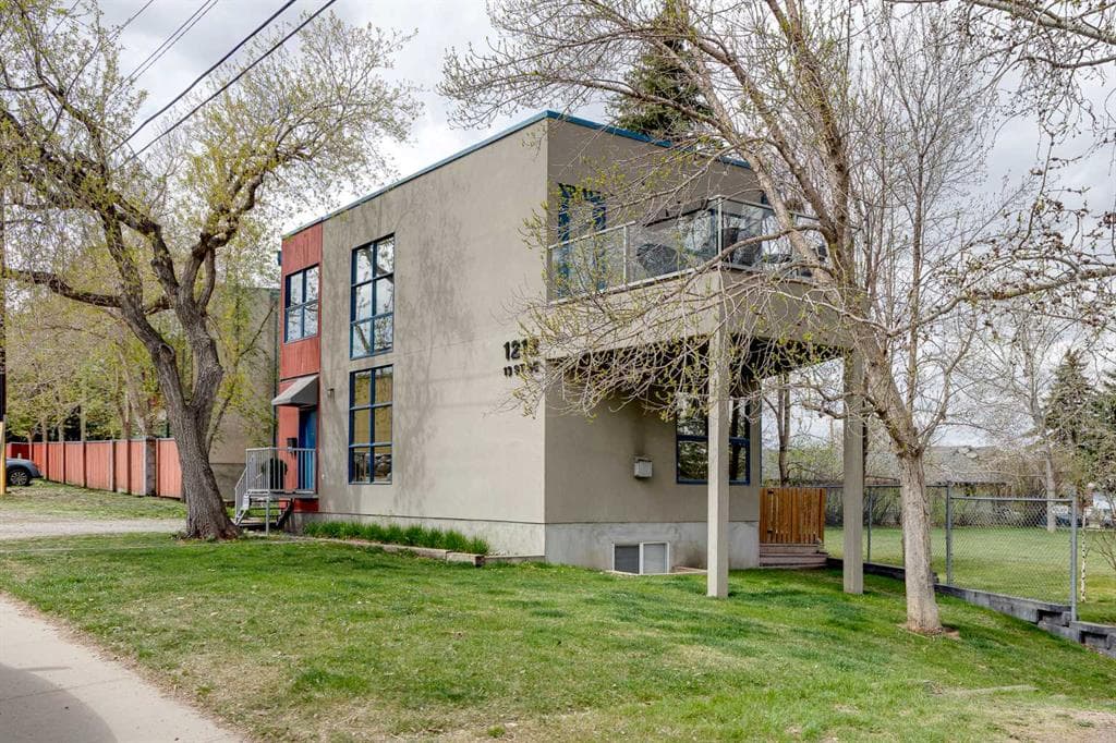 2-bed Townhouse for sale at 304, 1212 13 Street SE, Calgary