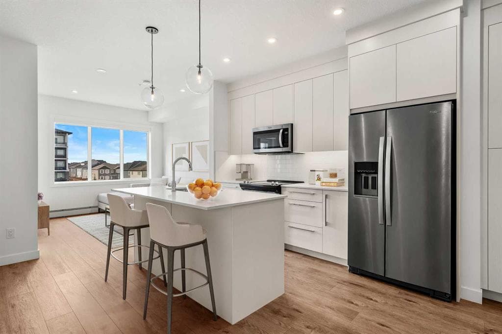 2-bed Apartment for sale at 2318, 395 Skyview Parkway NE, Calgary