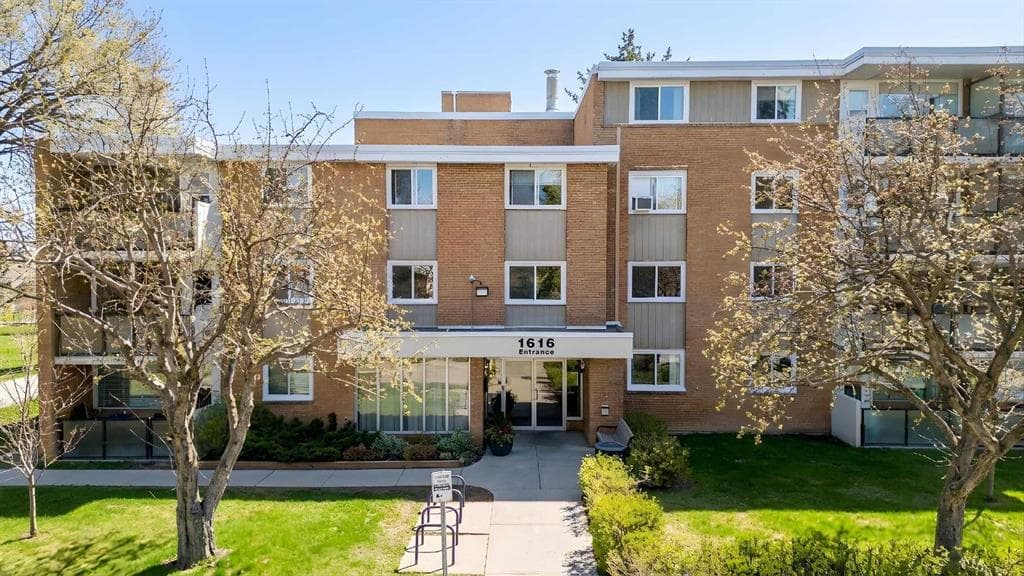 2-bed Apartment for sale at 424, 1616 8 Avenue NW, Calgary