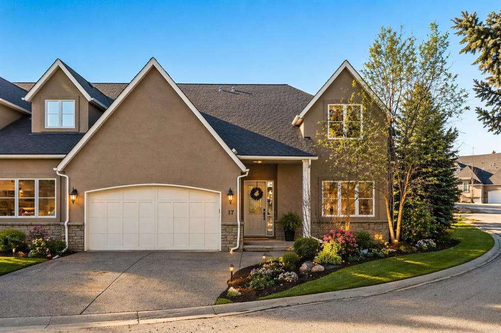 4-bed Townhouse for sale at 17, 1359 69 Street SW, Calgary