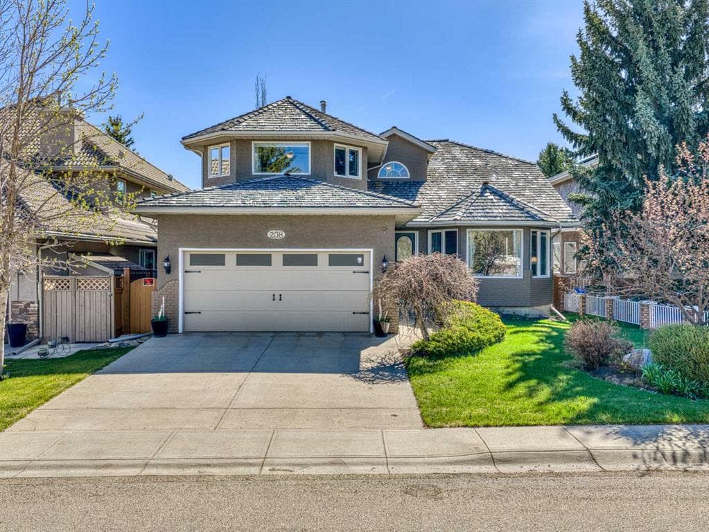 4-bed Detached for sale at 208 Shawnee Gardens SW, Calgary