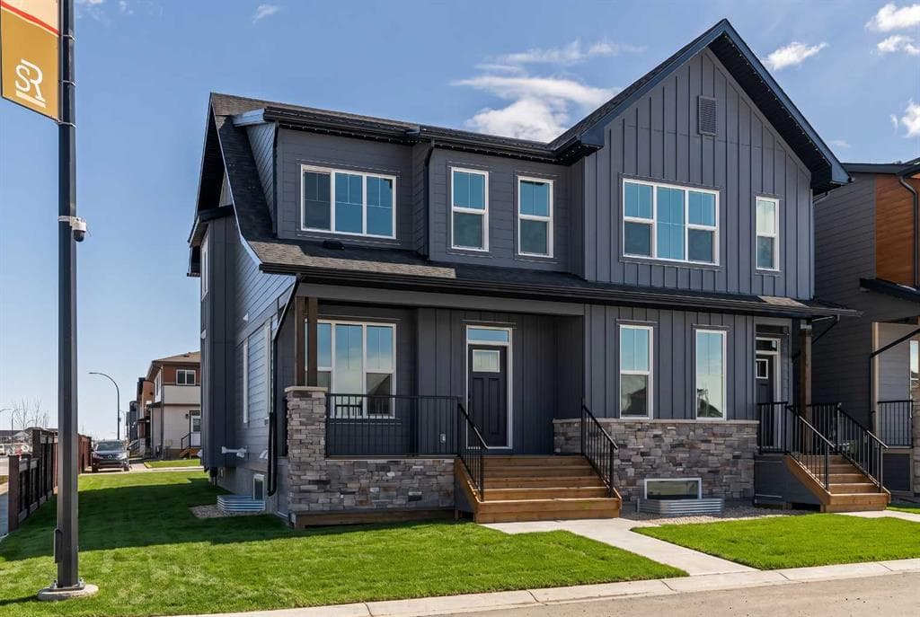 5-bed Semi-detached for sale at 216 Ricardo Ranch Drive SE, Calgary