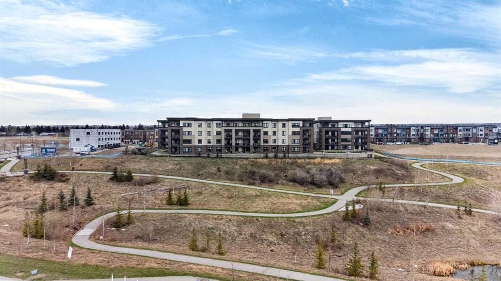1-bed Apartment for sale at 2105, 80 Greenbriar Place NW, Calgary