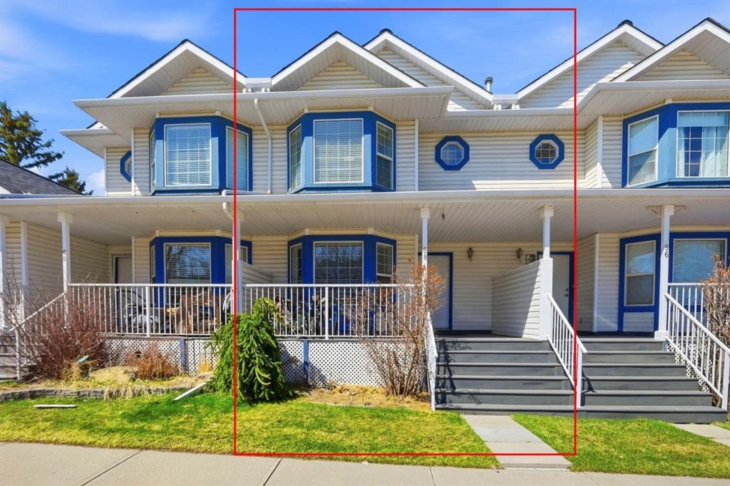 4-bed Townhouse for sale at 58 Martin Crossing Court NE, Calgary