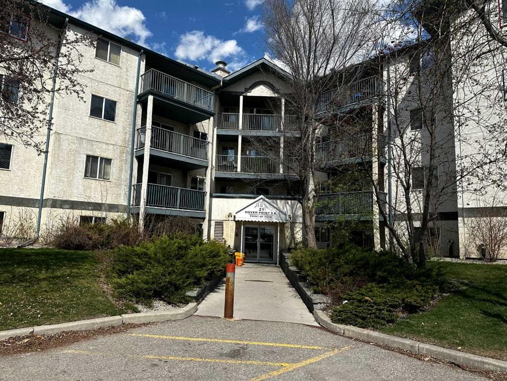 2-bed Apartment for sale at 314, 21 Dover Point SE, Calgary