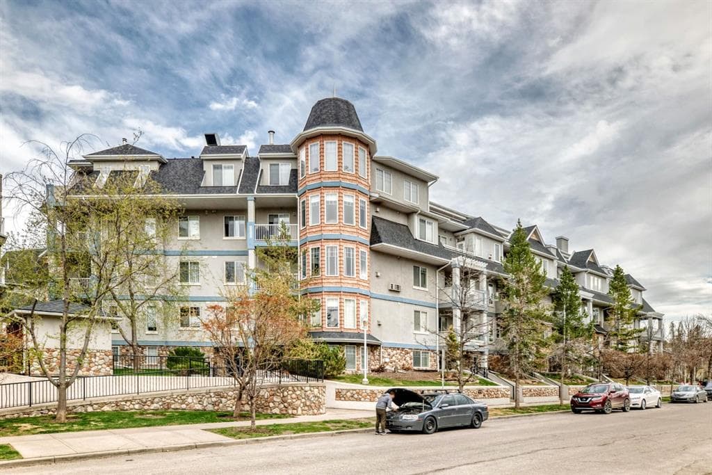 2-bed Apartment for sale at 101, 2422 Erlton Street SW, Calgary