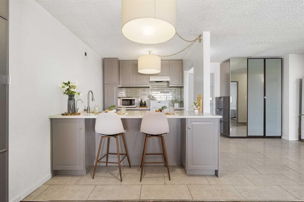 2-bed Apartment for sale at 1406, 221 6 Avenue SE, Calgary