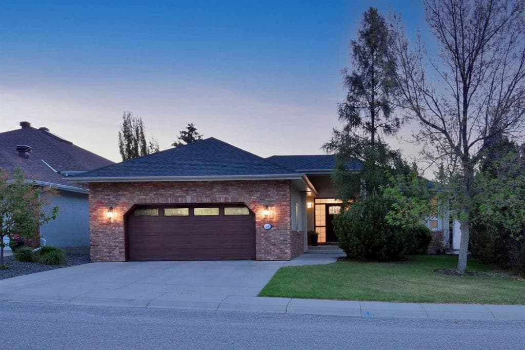 3-bed Detached for sale at 156 Christie Park View SW, Calgary