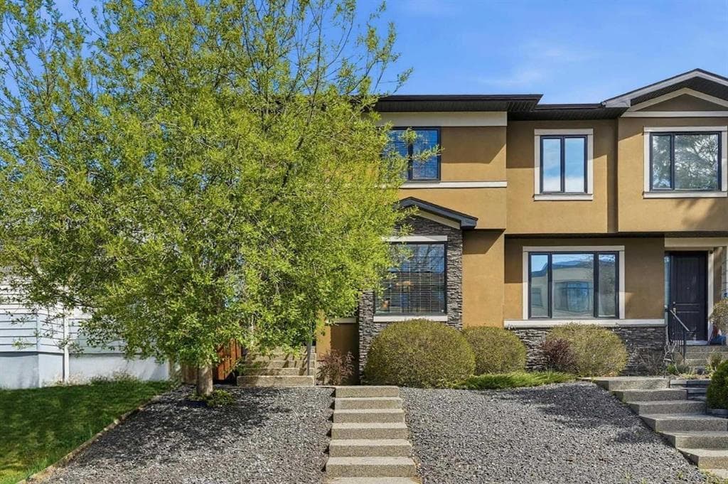 4-bed Semi-detached for sale at 314 30 Avenue NE, Calgary