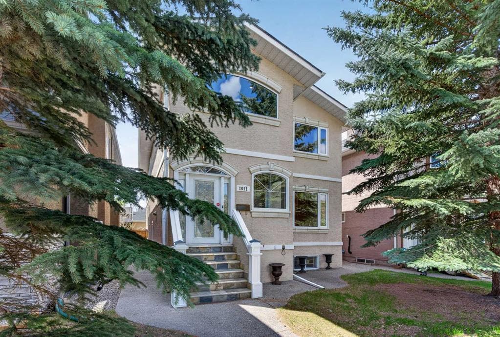 5-bed Detached for sale at 2011 6 Avenue NW, Calgary
