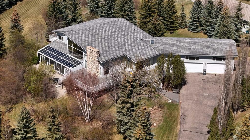 4-bed Detached for sale at 23 Calling Horse Estates, Rural Rocky View County