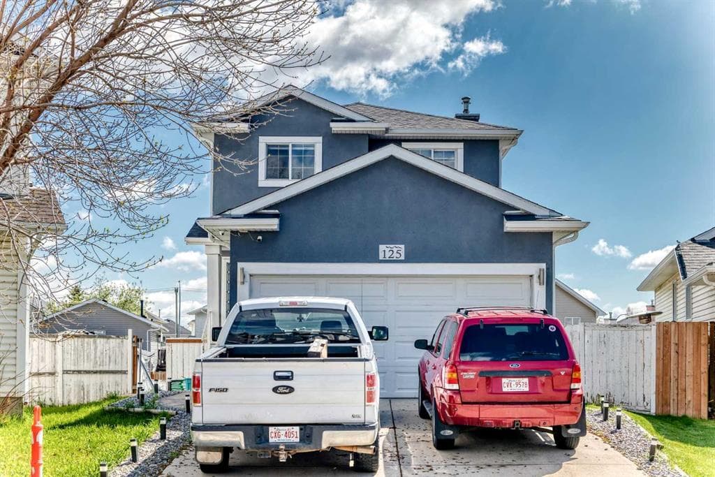 5-bed Detached for sale at 125 Coral Springs Bay NE, Calgary