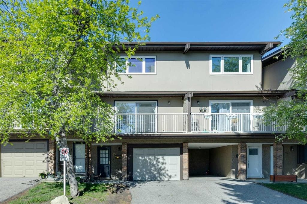 3-bed Townhouse for sale at 72, 1055 72 Avenue NW, Calgary
