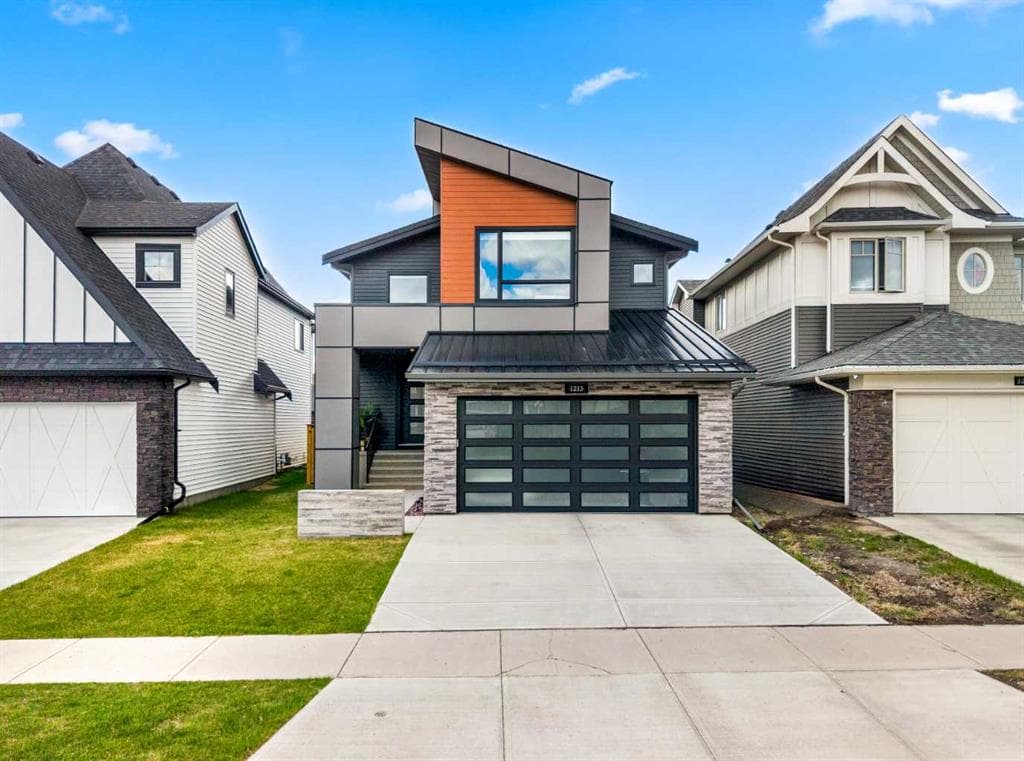 3-bed Detached for sale at 1213 Coopers Drive SW, Airdrie