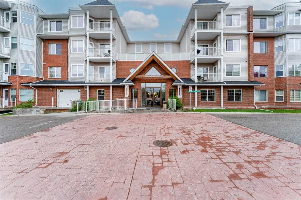 2-bed Apartment for sale at 206, 8 Prestwick Pond Terrace SE, Calgary