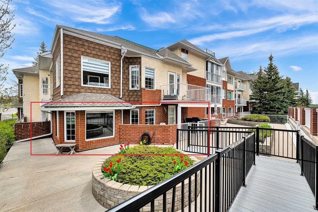 2-bed Apartment for sale at 3206, 3206 Sienna Park Green SW, Calgary