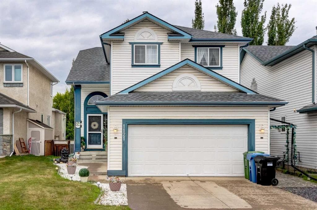4-bed Detached for sale at 1121 Sierra Morena Court SW, Calgary