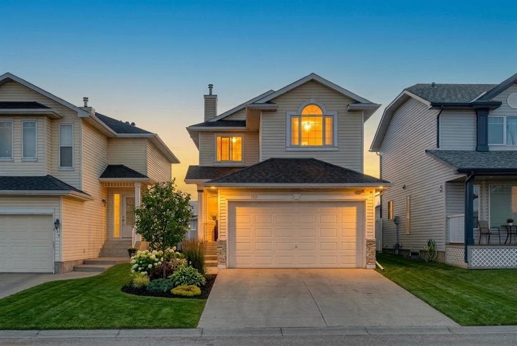 4-bed Detached for sale at 232 San Fernando Place NE, Calgary