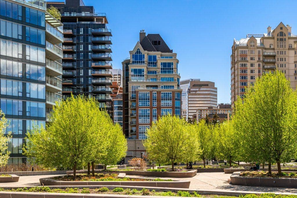 2-bed Apartment for sale at 602, 110 7 Street SW, Calgary