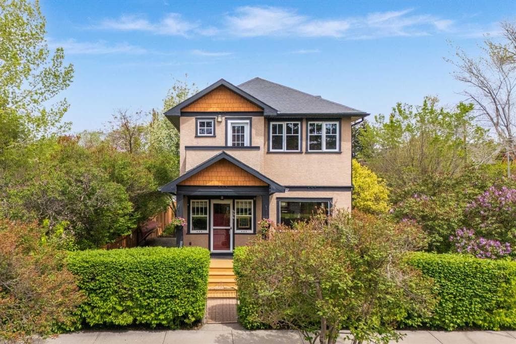 5-bed Detached for sale at 236 10 Avenue NE, Calgary