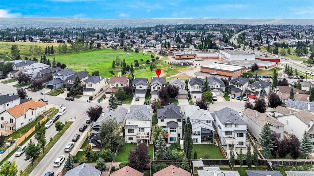 4-bed Detached for sale at 161 Panamount Close NW, Calgary