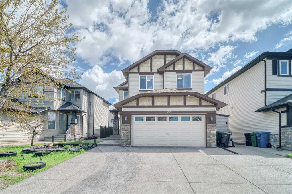 4-bed Detached for sale at 100 Royal Birch Crescent NW, Calgary