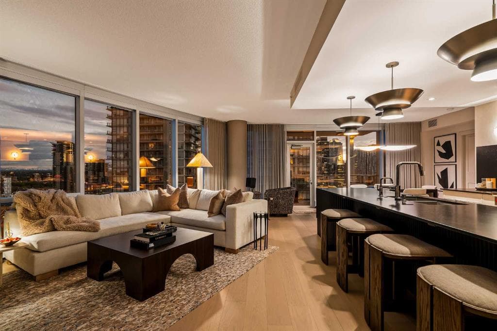 2-bed Apartment for sale at 2105, 433 11 Avenue SE, Calgary