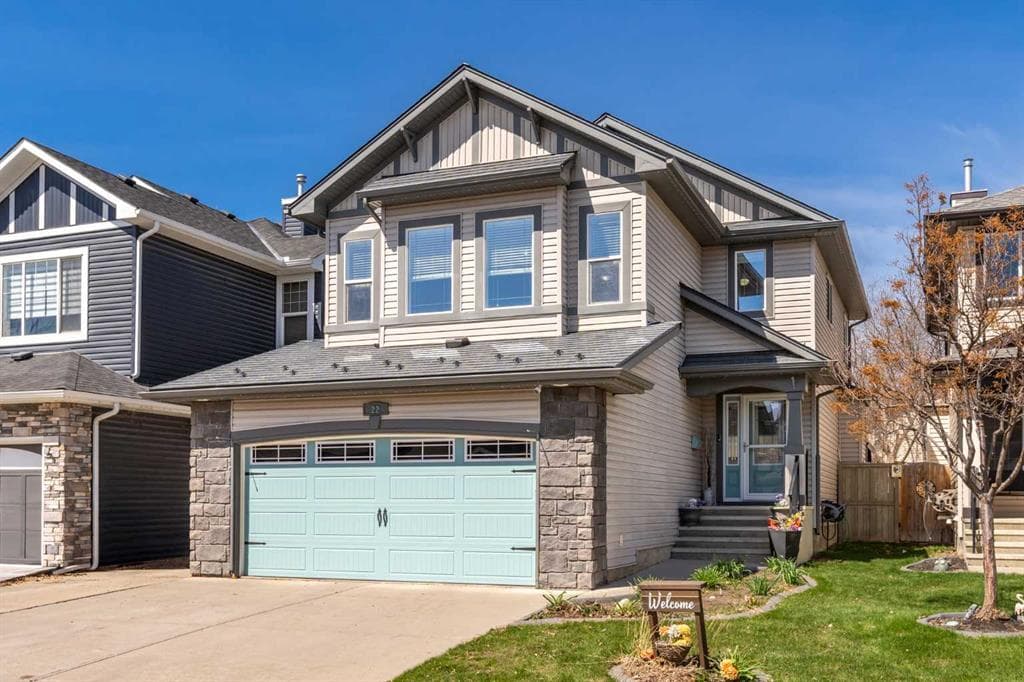4-bed Detached for sale at 22 Brightondale Park SE, Calgary