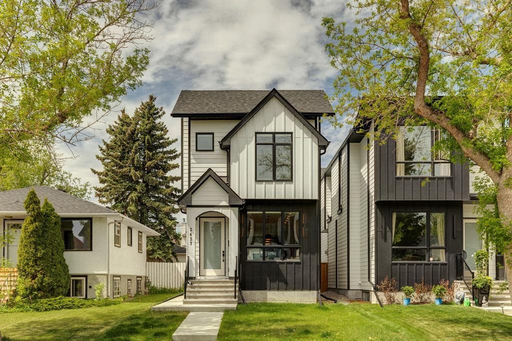 4-bed Detached for sale at 2427 27 Street SW, Calgary