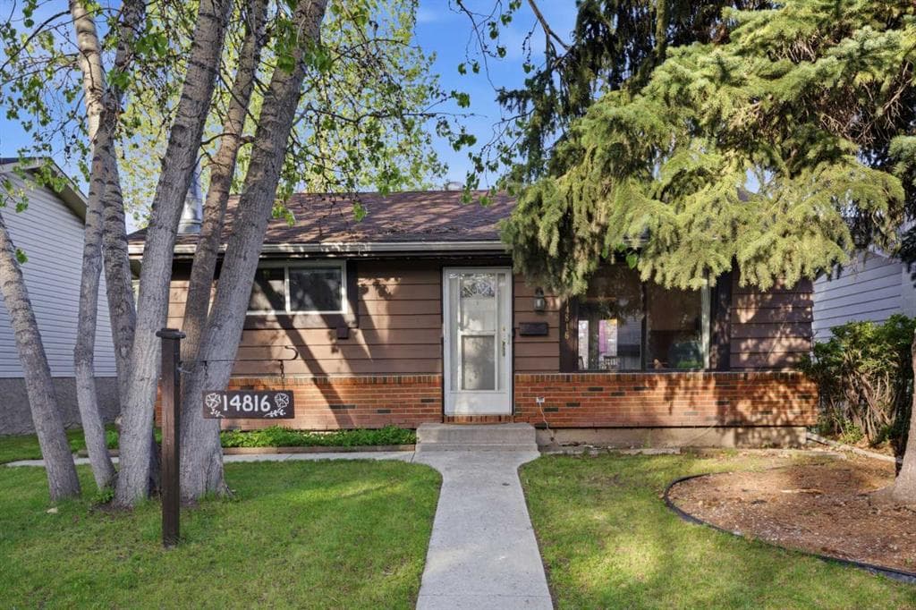 4-bed Detached for sale at 14816 1 Street SE, Calgary