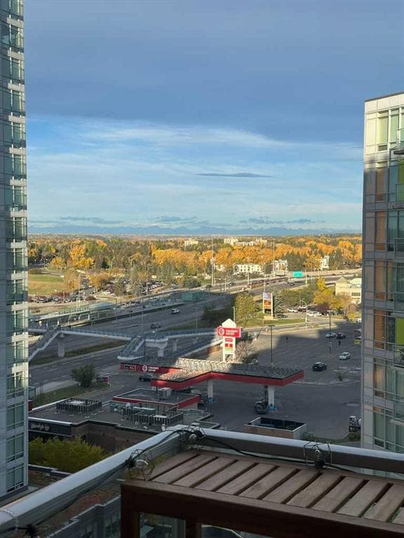 2-bed Apartment for sale at 1108, 10 Brentwood Common NW, Calgary
